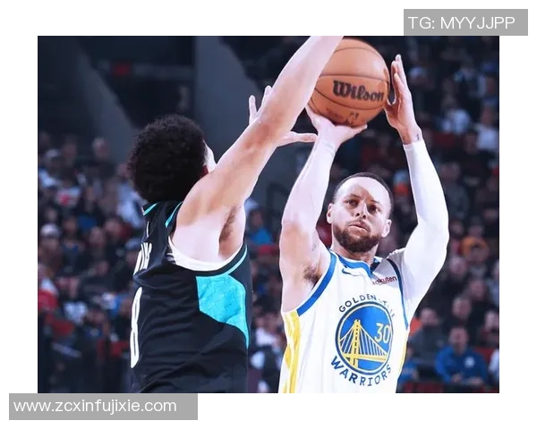 爵士与森林狼激战第四节精彩瞬间回顾与分析