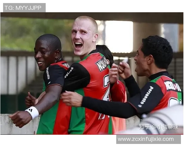 阿尔梅勒城与托普奥斯的精彩对决分析与赛前展望